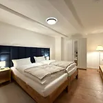 Großzügige Maisonette-ferienwohnung Im Herzen Von Mit Einem Tollen Stadtblick Apartamento *