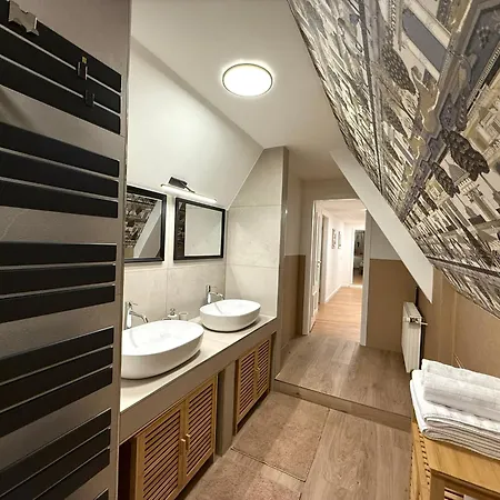 Grosszuegige Maisonette-ferienwohnung Im Herzen Von Mit Einem Tollen Stadtblick Apartmán Celle
