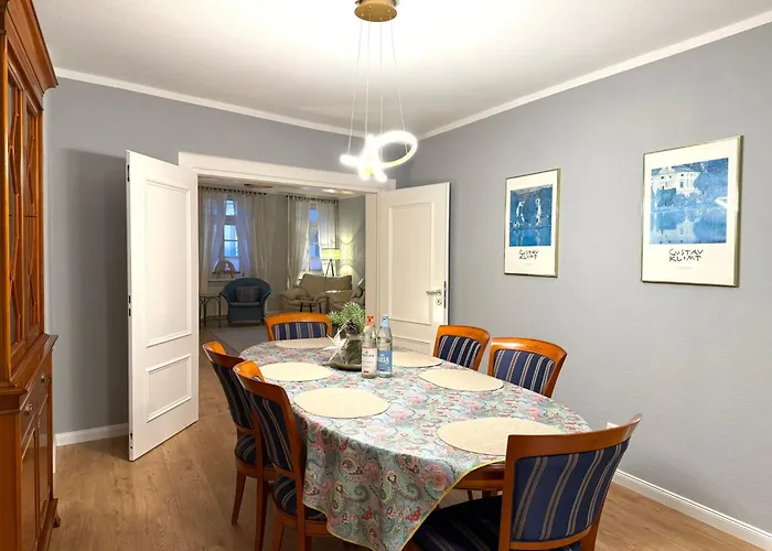 Grosszuegige Maisonette-ferienwohnung Im Herzen Von Mit Einem Tollen Stadtblick Appartement Celle