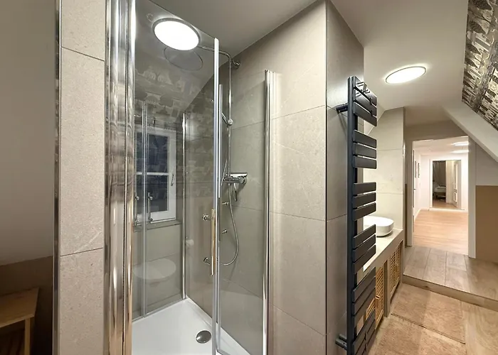 Appartement Grosszuegige Maisonette-ferienwohnung Im Herzen Von Mit Einem Tollen Stadtblick *